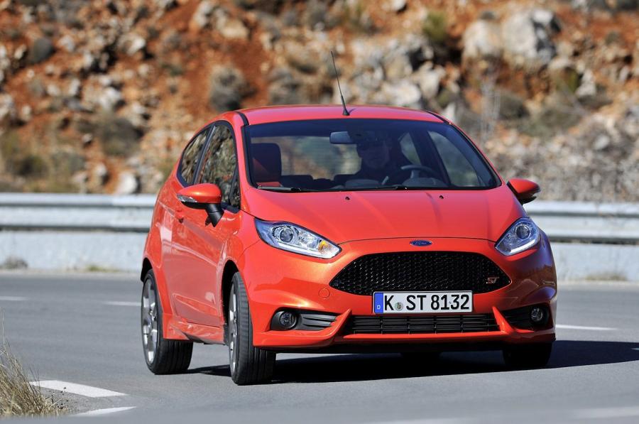  Ford Fiesta ST 2014 года  (фото 66 из 66)